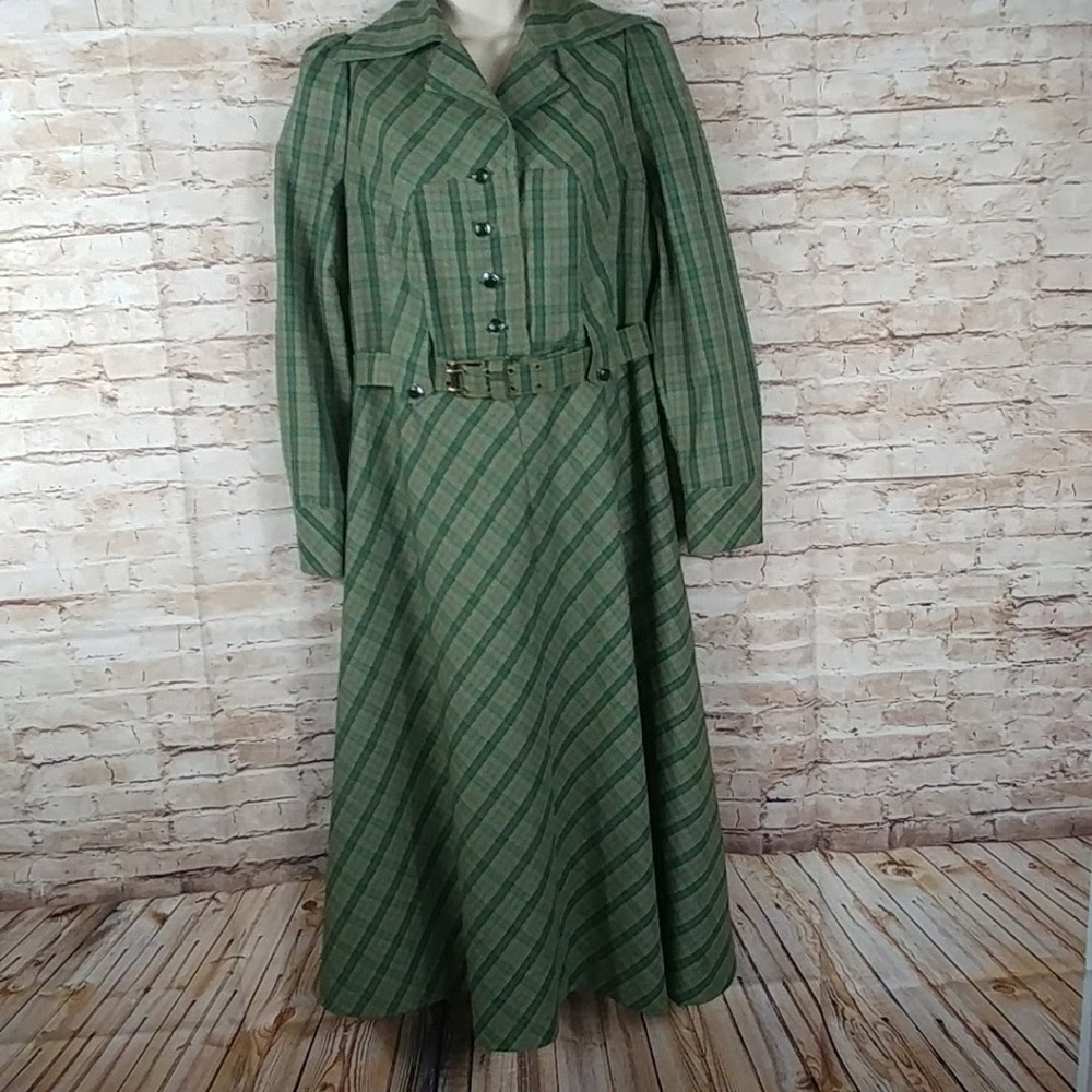 Petra green shirt dress flair skirt Korea